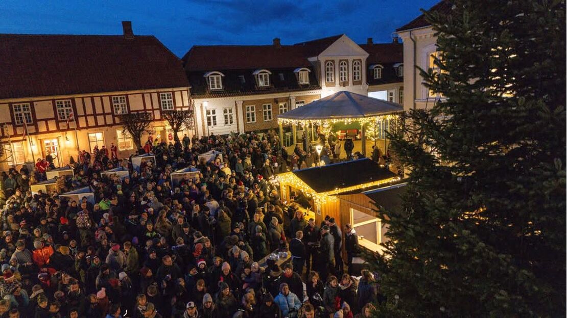 Juletræstænding 2026