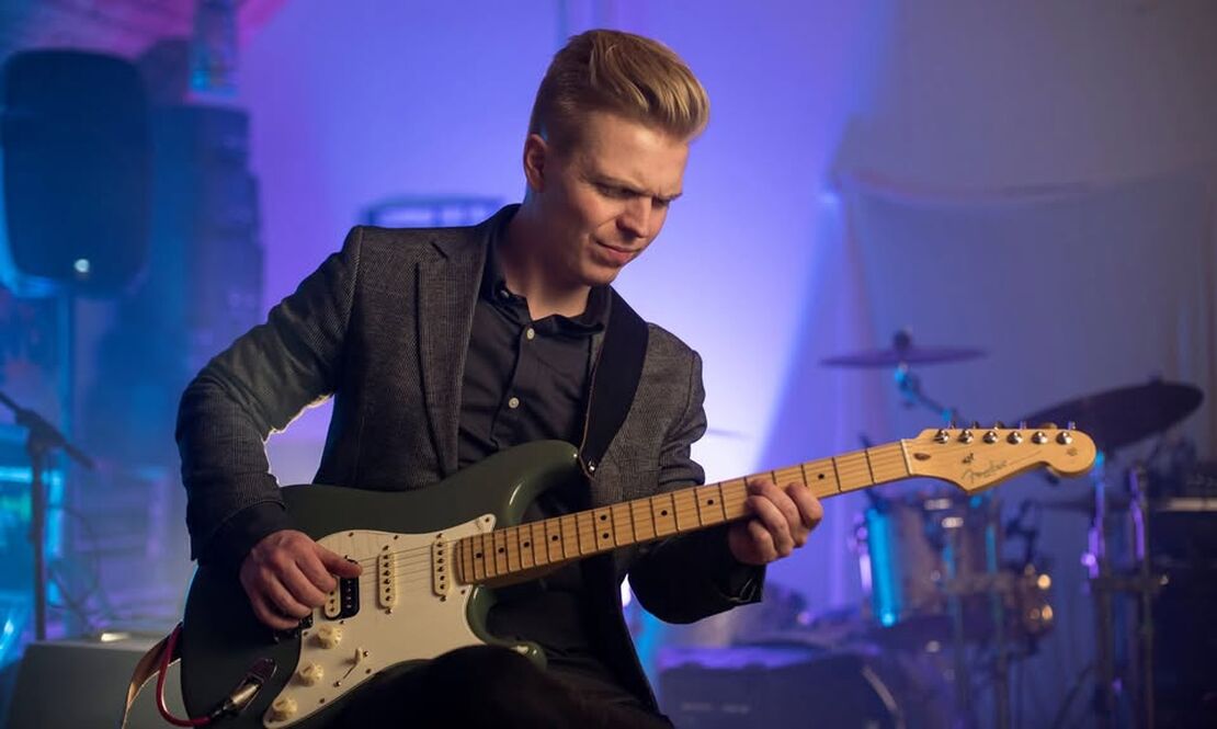 Musik på Torvet - Daniel Holm